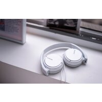 Наушники Sony MDR-ZX110AP (белый) - Превью изображения №9 — Интернет-магазин Nexton